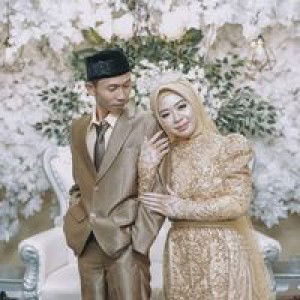 Umi Widarsih profile icon