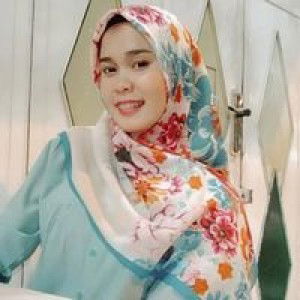 Novi Sri Hartati profile icon