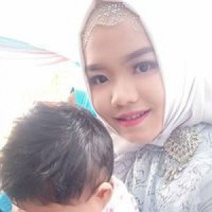 Ratu Khoirina Hakim profile icon