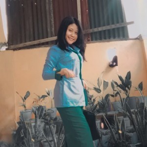 Asti Sundari profile icon