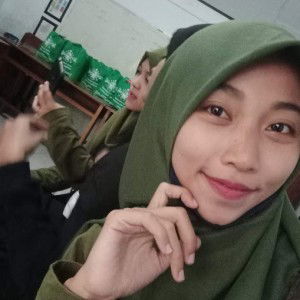 Indah Fitrianingrum profile icon