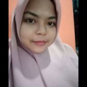 Uti Nur Safitri profile icon