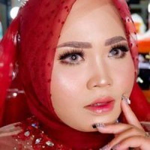 Pinanti Tri Wahyuni profile icon