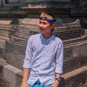 sitti royal aeni profile icon