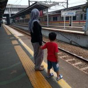 Momi Icko Enricko profile icon