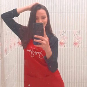 Helmia Oktaviani profile icon