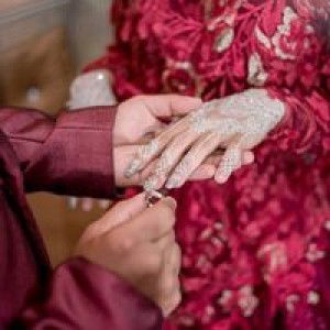 Cahyanti profile icon