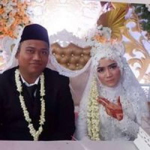 Nuria Surahman profile icon