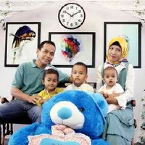 Diny Anggrainy Fakhruddin profile icon