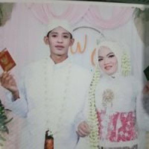 Okta Wati profile icon