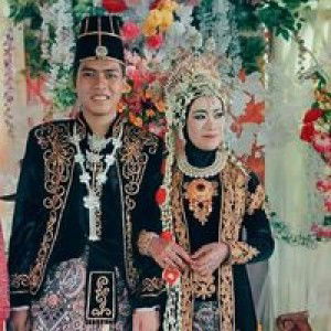 Uswatun Hasanah profile icon