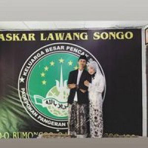 Idzoh Putri profile icon