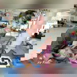 หญิง'เซอร์ เดินดิน'นน profile icon