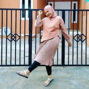 Putri Wulandari profile icon