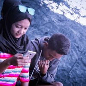 Ivon Maulani Putri profile icon