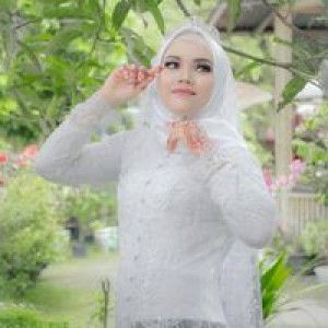 Ernii Nurul Hikmahh profile icon