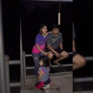 View Laddawan profile icon