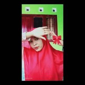 نور عزيزه profile icon