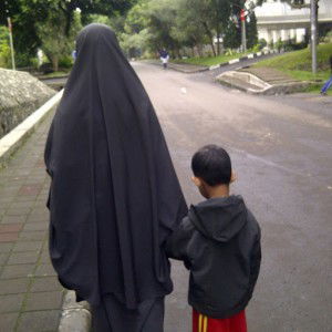 Ratu Farhah profile icon