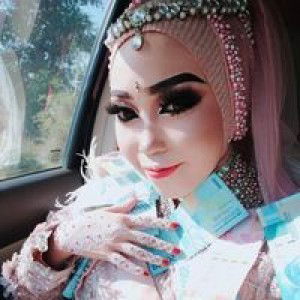 Nurul Slafina profile icon