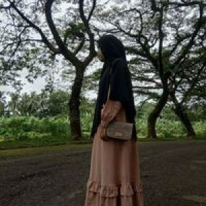 Siti Halimah profile icon