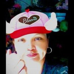 Dhaisy Lozada profile icon