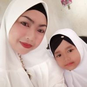 Rahma Wati profile icon