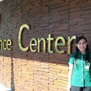 Yuyun Yuniarty Andries profile icon