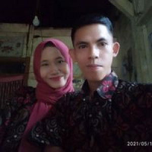 Indah Puspita Sarry profile icon