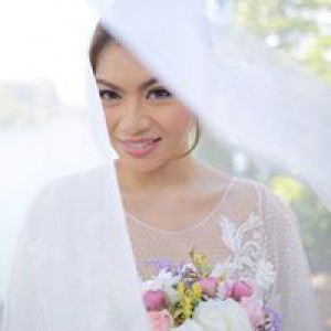 Mayen Del Mundo - Comia profile icon