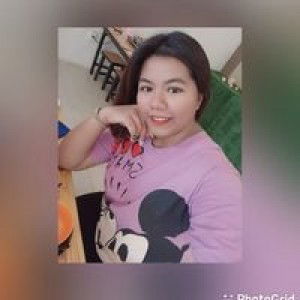 น้ำฝน บุญรอด profile icon