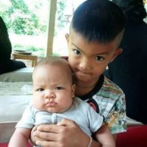 แม่มล พี่ยูฟ่ากับน้องโฟล์ค profile icon