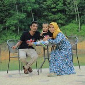 Omi Mahrami profile icon