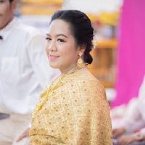 Sarocha Poungklin profile icon