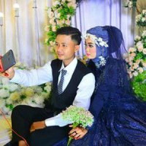 Dewi Irwansyah profile icon