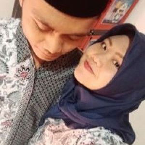 Dewi Purwanti profile icon