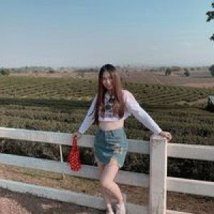 YeeN'Ny Wilaina profile icon