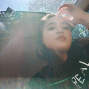 Tia Melville Official profile icon