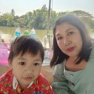 Yui Patcharee profile icon