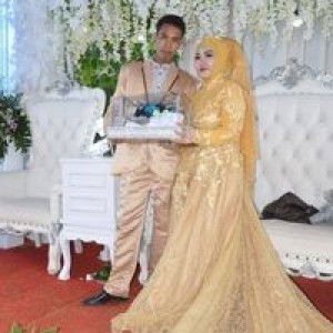 Nira Sukartini profile icon