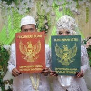 Siti Atiroh profile icon