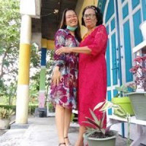 Julianti Simanjuntak profile icon