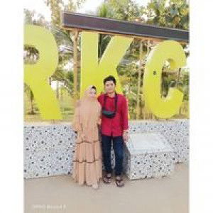 Ira Febry Sundari profile icon