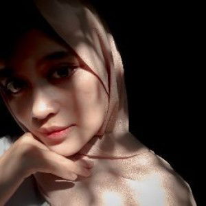 azkia luluu profile icon