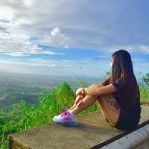 Chloe Dela Rosa profile icon