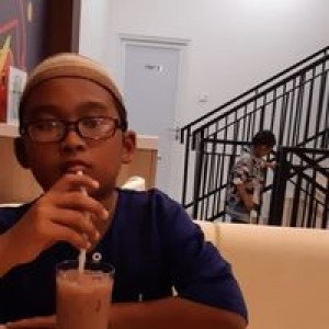 Nur Ainah profile icon