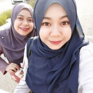 mizz mieza profile icon