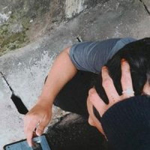 Dianti Wulan Aprillia-nti profile icon