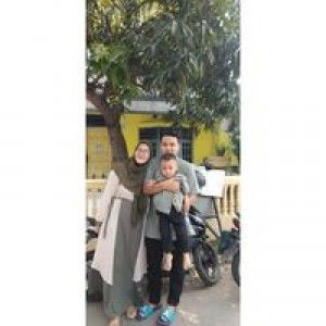 Putry Dea Safitri profile icon