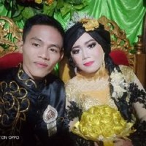 Indah Putry DA profile icon